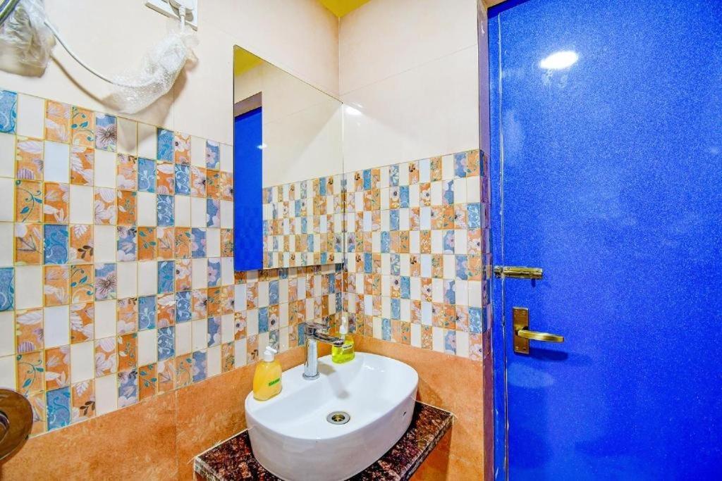 Hotel Aqua Tulip Kalkutta Kültér fotó